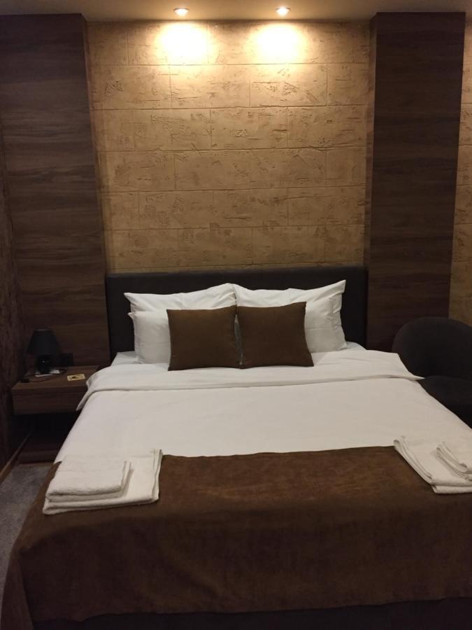 Stan Na Dan D Lux Jacuzzi * Kragujevac